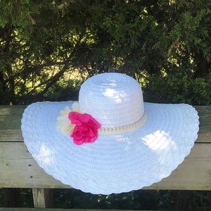 White summer hat